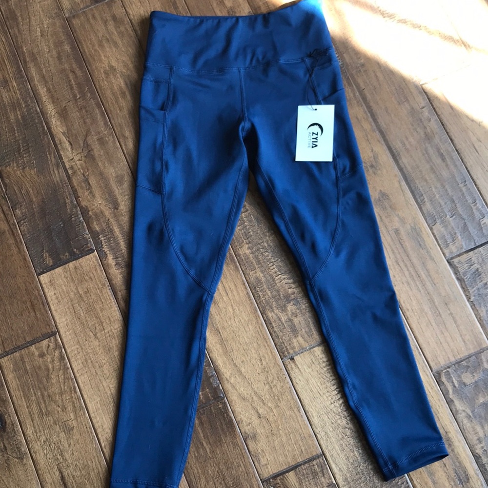 Zyia Active 7/8 light and tight capris
